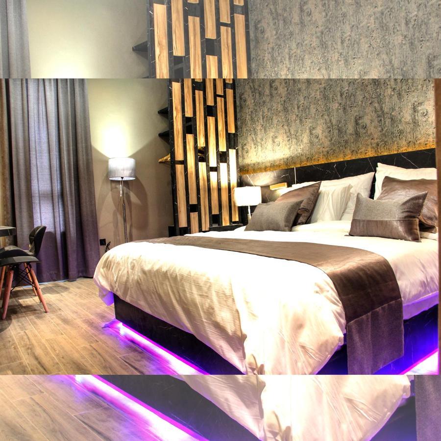 De Paris Hotel Медан Екстериор снимка