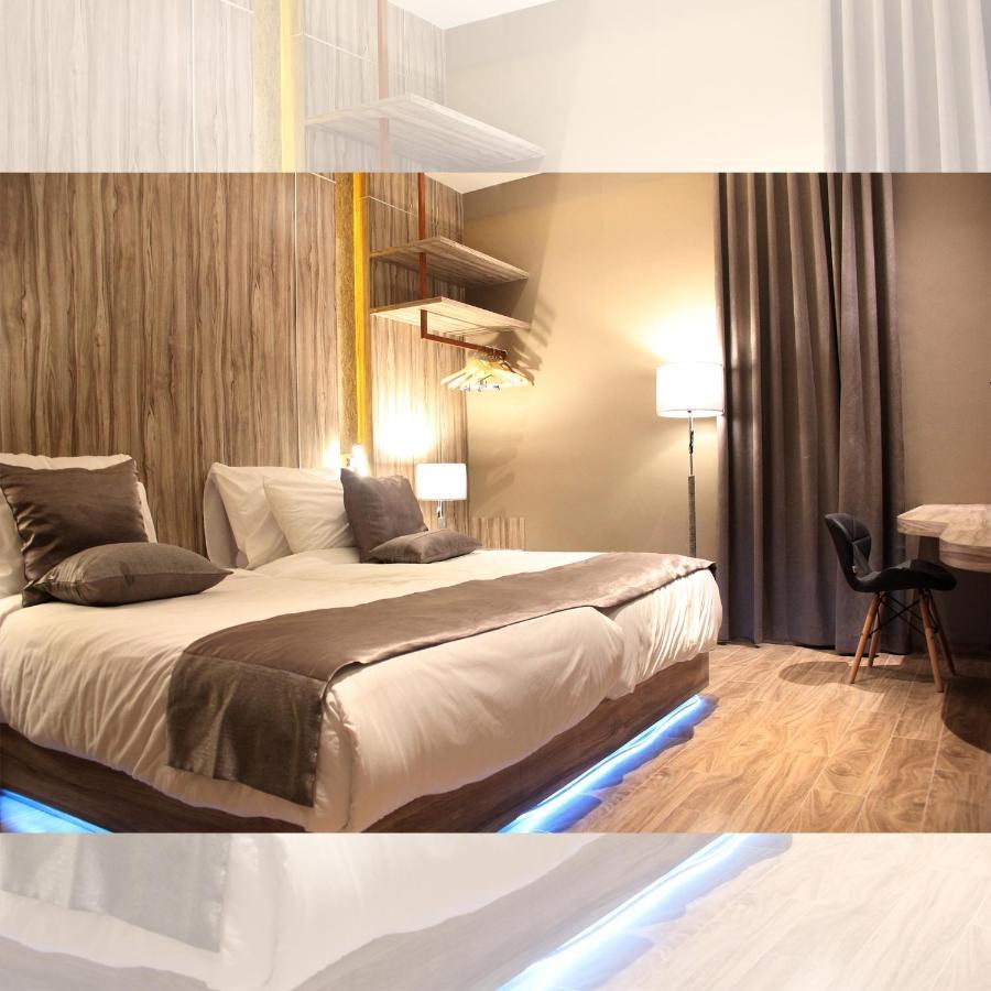 De Paris Hotel Медан Екстериор снимка