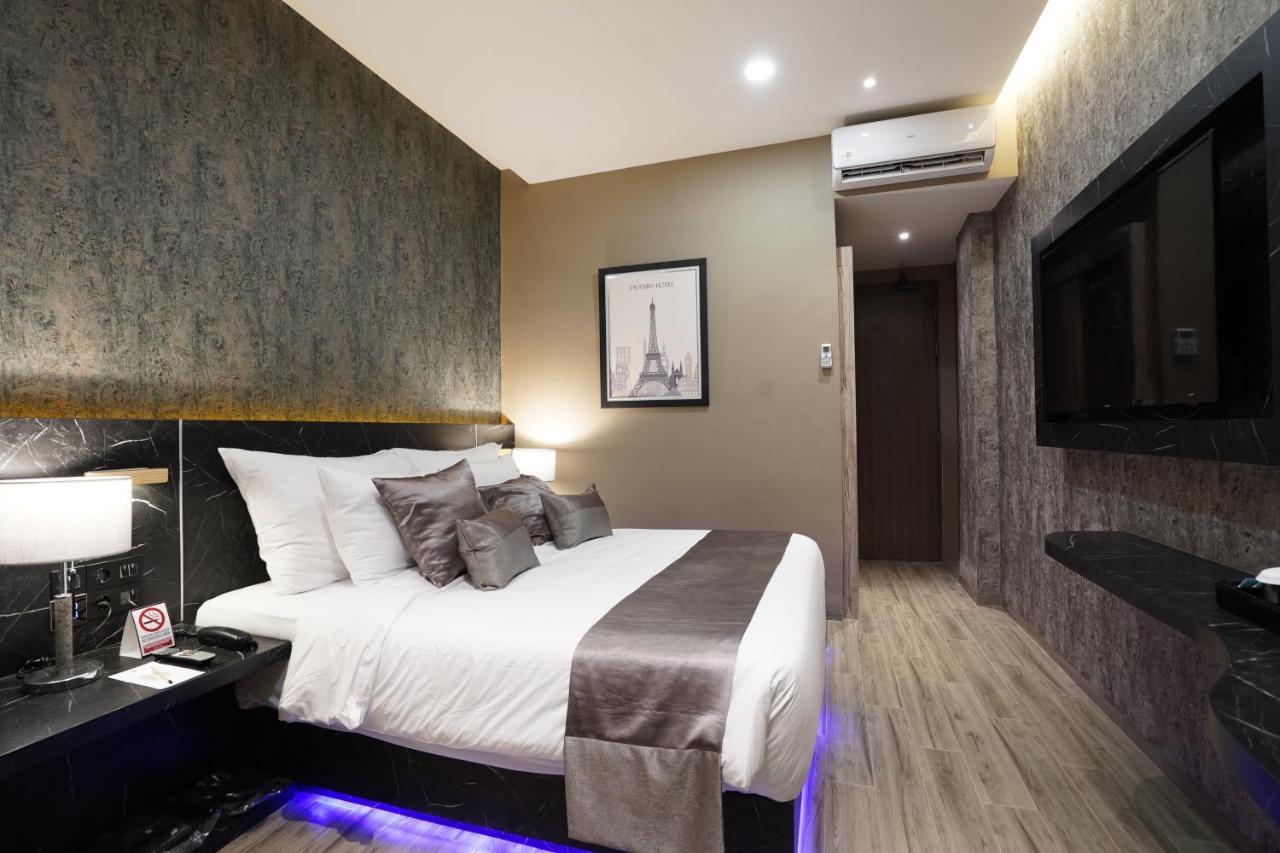 De Paris Hotel Медан Екстериор снимка